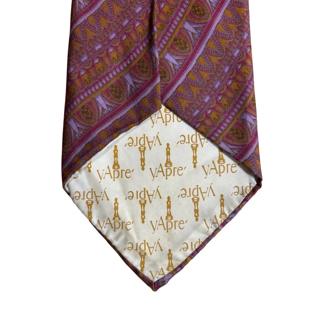 VTG YApre' Italy for Hubert W. White Men's‎ Silk Tie Purple Gold Geometric 4.25
